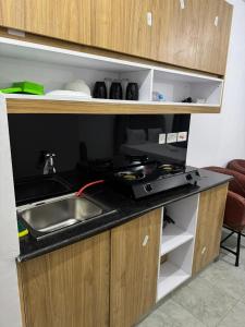 Kuchyň nebo kuchyňský kout v ubytování Tsavo Studio Fedha