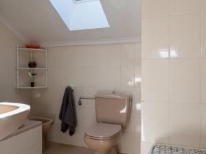 A bathroom at Casa de Playa en Somo Centro