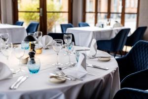 Restoran või mõni muu söögikoht majutusasutuses Hotel Birksø