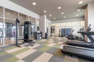 Fitness centrum a/nebo fitness zařízení v ubytování Cambria Hotel Rehoboth Beach