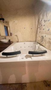 Gallery image of feris cave hotel in Urgup