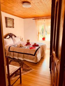Postel nebo postele na pokoji v ubytování Flat in Leskovik