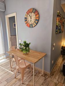 Kép PETITE MAISON ELEGANTE MONOLOCALE CON TERRAZZA szállásáról Chiavariban a galériában