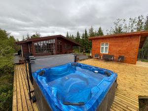 Bazén v ubytování Discover Iceland Lodges nebo v jeho okolí