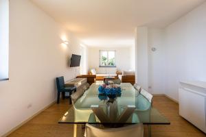 Et tv og/eller underholdning på Villa Zanelli