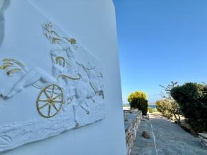 Imagen de la galería de Yaleena Residences, en Drios 60 fotos más