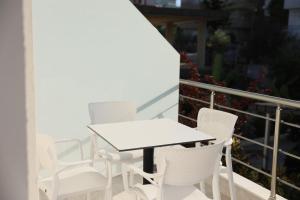 Foto dalla galleria di Vila Dodaj a Ksamil Altre 76 foto