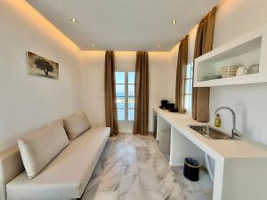 Kuchyň nebo kuchyňský kout v ubytování Yaleena Residences