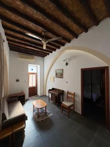 Гостиная зона в kyrenia palace boutique hotel