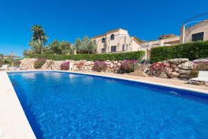 Bazén v ubytování Casa GOLDI by Mallorca Villa Selection nebo v jeho okolí
