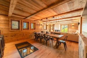 Fotografie z fotogalerie ubytování Chalet Plalessu - Latitude Champéry v destinaci Val-d'Illiez