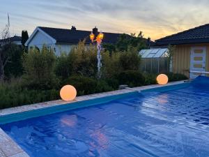 Bazén v ubytování Pool & Sauna Studio-Apartment Porsgrunn nebo v jeho okolí