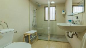 Kúpeľňa v ubytovaní Apartamento Pergo Centro Córdoba + 26 fotografií
