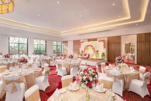 Restaurace v ubytování Holiday Inn Gurgaon NH8 by IHG