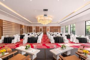 Restaurace v ubytování Holiday Inn Gurgaon NH8 by IHG