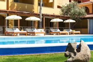 The swimming pool at or close to Hotel Villa Margherita