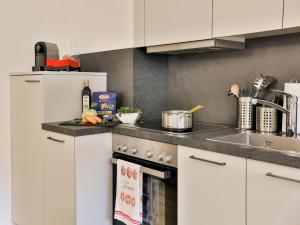 Fotografija v galeriji nastanitve Elegant Apartment in Inzing with terrace v mestu Inzing