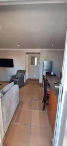Gallery image of Firehouse selfcatering Garden Cottages no 5 in Wellington