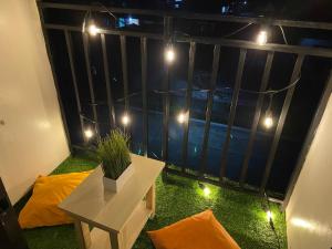 Balkón nebo terasa v ubytování Luxury apartment unit, Bacolod city + 3 fotografie
