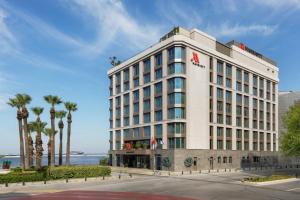 O edifício em que o hotel se localiza