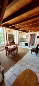 Χώρος καθιστικού στο Le Duplex Bordeaux