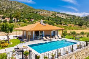 Πισίνα στο ή κοντά στο Villa Rudi