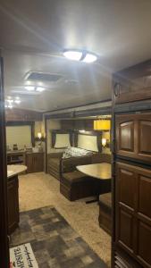 Postel nebo postele na pokoji v ubytování Quiet space to rest your head