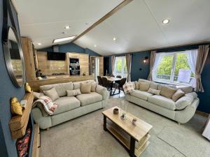 Aberdunant Hall Holiday Park的休息区