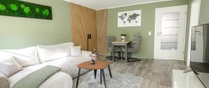 Χώρος καθιστικού στο FachwerQ'sleep Apartments adults only