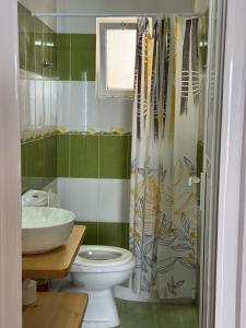 Koupelna v ubytování Beachside Coral Nest + 9 fotografií