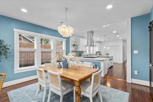 Η κουζίνα ή μικρή κουζίνα στο The Blue Bungalow retreat