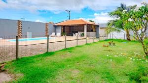 Gallery image of Casa com WiFi, churrasqueira e otima localizacao in Barra de Jacuípe