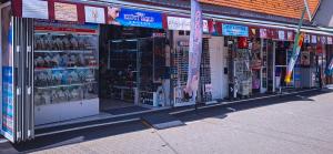 A supermarket or other shops at Az apartmant or nearby