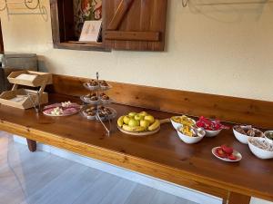 Comida en o cerca de este hotel