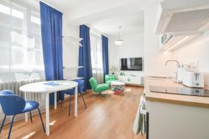 Kuchyň nebo kuchyňský kout v ubytování Apartmány v centru Olomouce