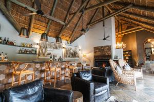 Posezení v ubytování Lalibela Game Reserve - Inzolo Lodge