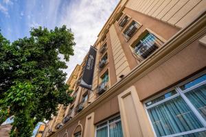 O edifício em que o hotel se localiza