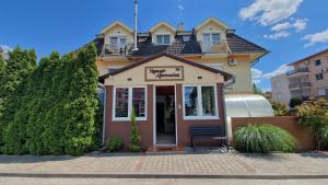 Budova, v ktorej sa ubytovanie bed & breakfast nachádza