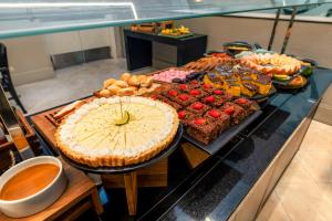 Comida no hotel ou em algum lugar perto