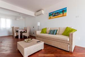 Posezení v ubytování Villa ao Mar