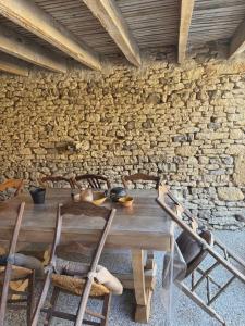 Posezení v ubytování Gîte Le Clouvillou