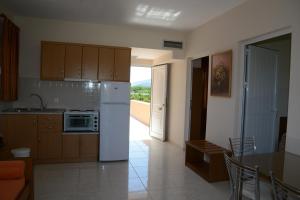 Gallery image of Maria's Filoxenia Suites in Drepana