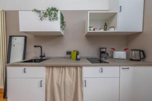 Η κουζίνα ή μικρή κουζίνα στο Design Nook - In the heart of the Design District