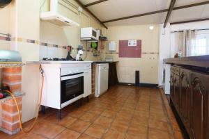 Kuchyňa alebo kuchynka v ubytovaní Cortijo rural los Erales