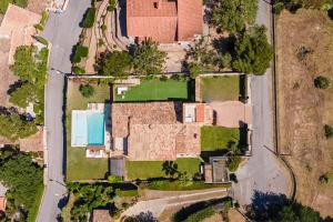 Et luftfoto af Villa with 8 bedrooms, sea view, great comfort + 77 billeder