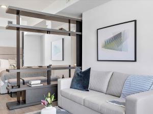 Χώρος καθιστικού στο MVR Downtown Luxury w VIP Host Service +20 φωτογραφίες