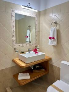 A bathroom at Katerina
