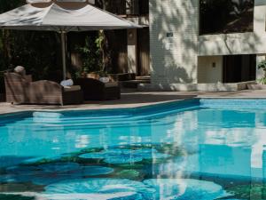 Bazén v ubytování HS HOTSSON Hotel Tampico nebo v jeho okolí