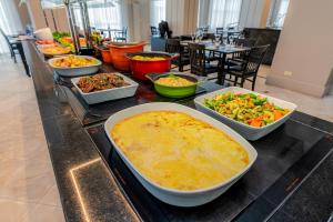 Comida no hotel ou em algum lugar perto