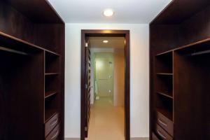 플라야 델 카르멘에 위치한 Beachfront Condo with tub, 3 BR & Pool - At Mareazul Condo Corazon에서 갤러리에 업로드한 사진